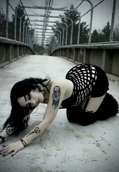 vampiredollx 美しいモデル 写真