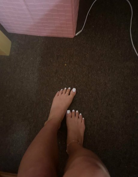 クソなオンリーファンズ 美しい裸 アーカイブ