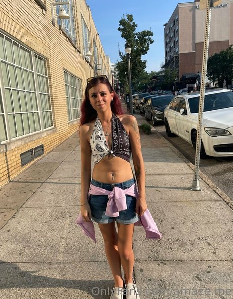 amaze me ヌード女優 写真