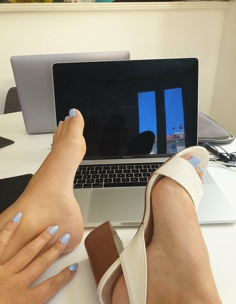 babylunafoot1 ポルノスター HD 写真