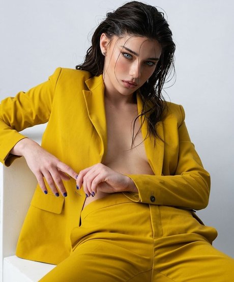 Milana Vino top profile image