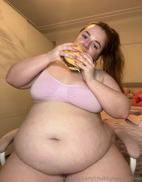 chubbyred444free アートスター 写真