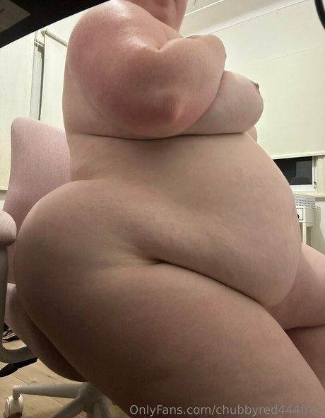 chubbyred444free 無料女優 写真
