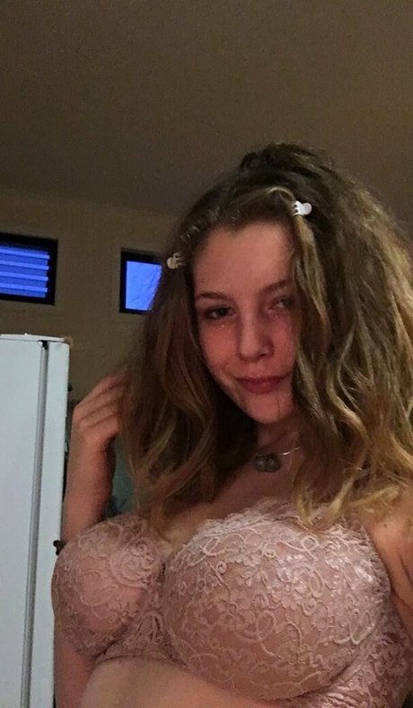 Jade Stone ポルノ女優 アーカイブ