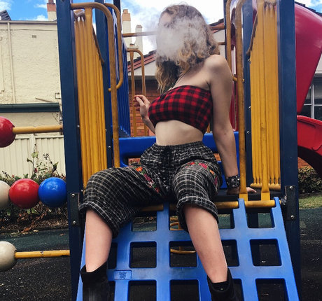 Jade Stone ヌード女優 写真