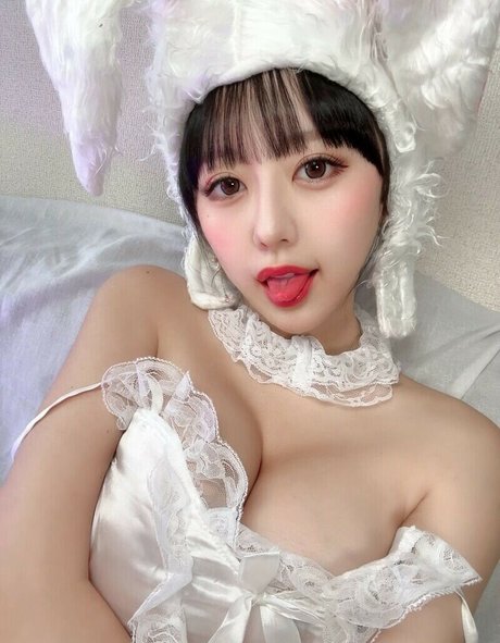 mina pochico ポルノスター 美しい 画像
