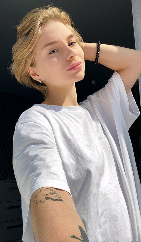 lexia 69 美しい女優 写真