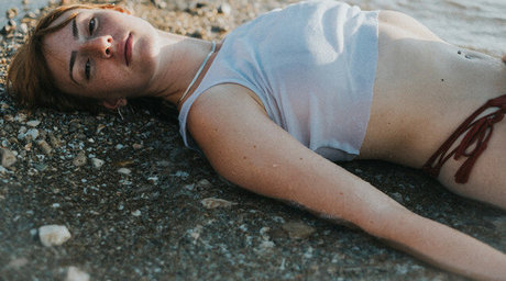 Jasmin Riechart ヌードスター 写真