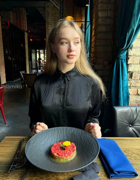 miamikuvip HDスター 写真