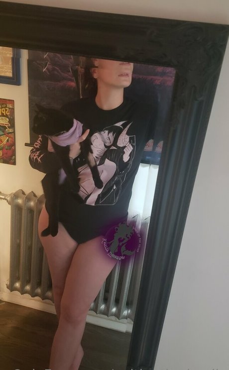 captivatingkaalia ヌードスター 写真