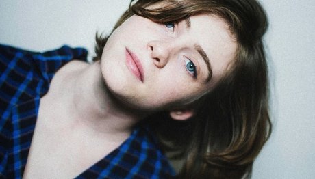 Sophia Lillis ヌードモデル 画像
