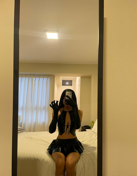 bellaahadid トップ女優 写真