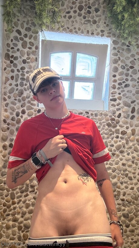 luistwinkyy ホットなモデル 写真