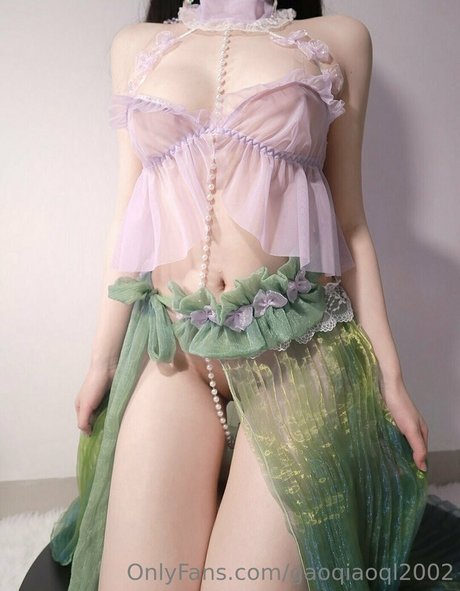 大きな乳首オンリーファンズ ポルノ 写真