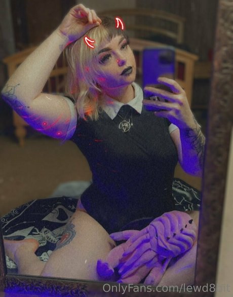 reaghanblackhart セクシーなポルノスター 写真