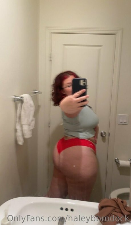 haleybbrodock スター 裸 ギャラリー