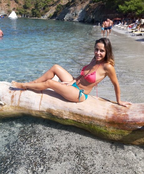 Karolin Fiekci 最高の女優 写真
