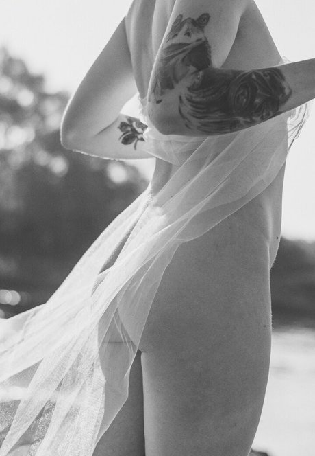 katereenkis ポルノスター 写真