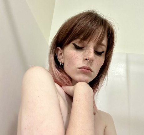 Daychain ポルノモデル アーカイブ