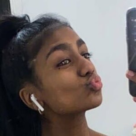 Shreya Naidoo アダルトスター 写真