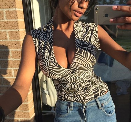 Shreya Naidoo かわいいスター 画像