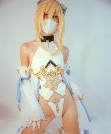 Yawarakai Luna スター xxx 画像