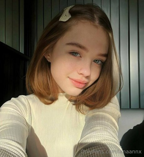 lanaannx 美しい女優 写真