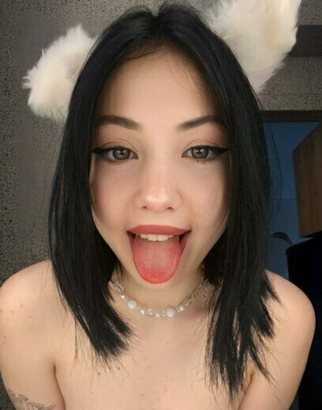 sandra tiny 独占女優 画像