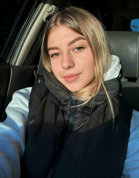 sunnyjenny ヌードスター アーカイブ