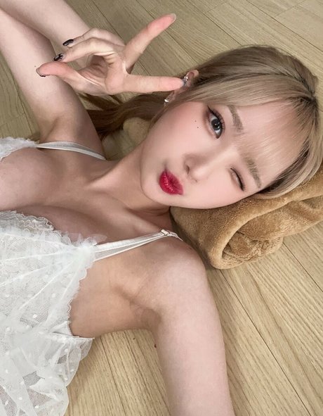 Woojungx4 アダルトスター 画像