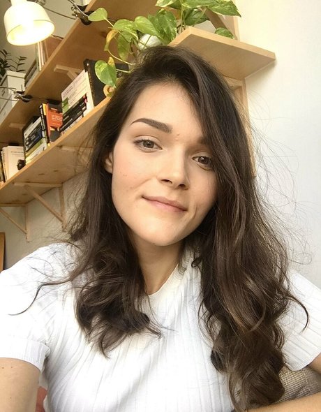 Vanessa Berge ホットなスター ギャラリー