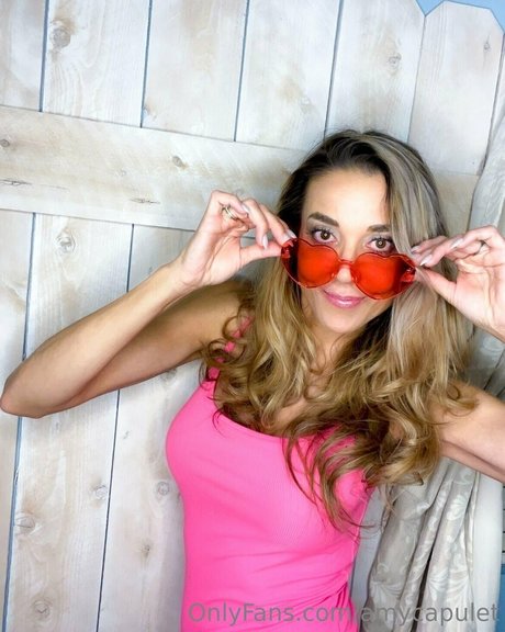 amycapulet かわいいスター 写真