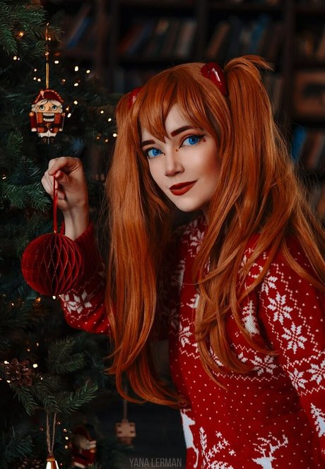 Yana Lerman ヌードモデル 画像