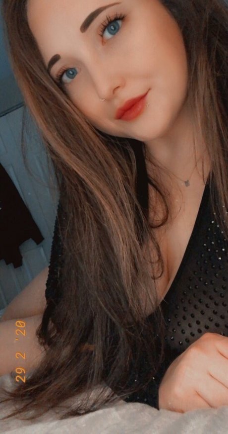 NWCurvess セクシー女優 写真