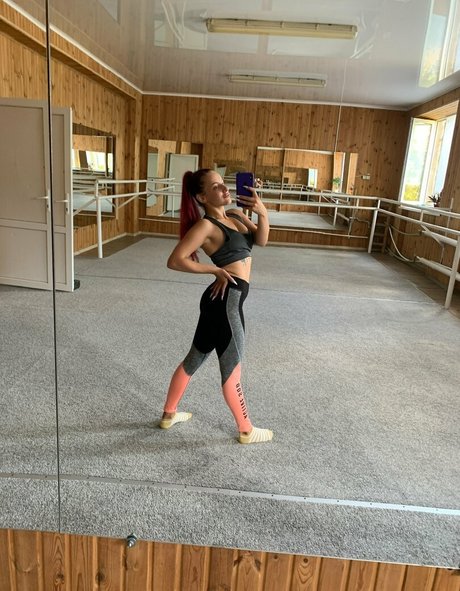 alislyfox xxxポルノスター 写真