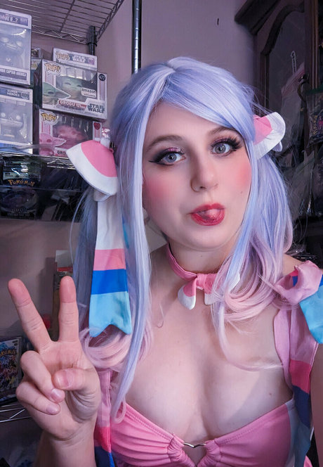 elladonella かわいいモデル 写真