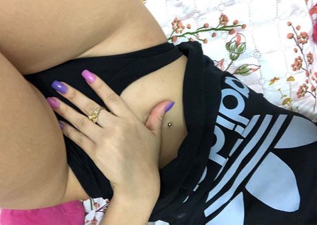 Ava Susana セックスモデル 写真