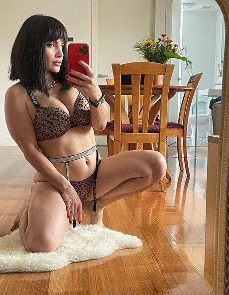 nikki kx ポルノスター xxx 画像