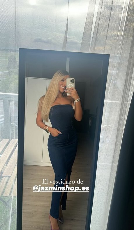 Maria Brunn 裸モデル 画像