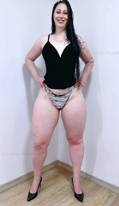 helenafilmes ポルノスター 写真