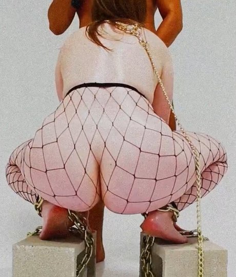 June Lovejoy ポルノモデル 写真