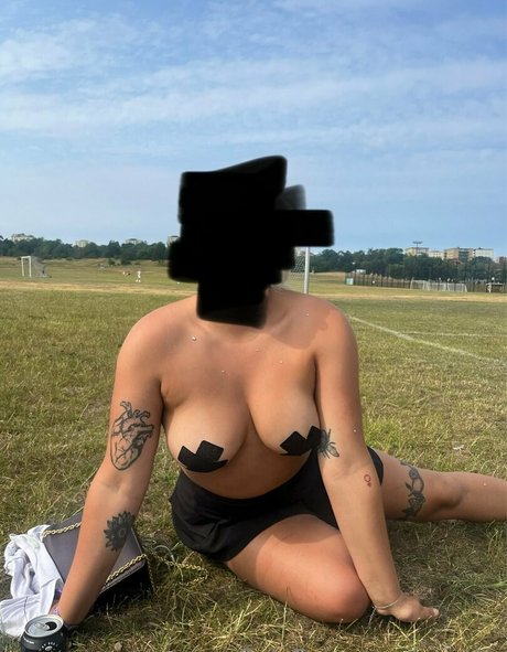 マッサージオンリーファンズ セックス 写真