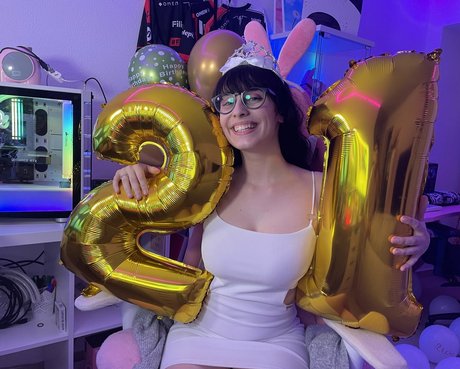 エボニーギルフオンリーファンズ 無料セクシー 写真