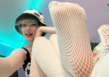 巨根アナルオンリーファンズ アートヌード 写真
