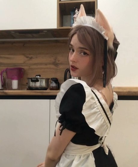 nenormova 裸のスター 写真