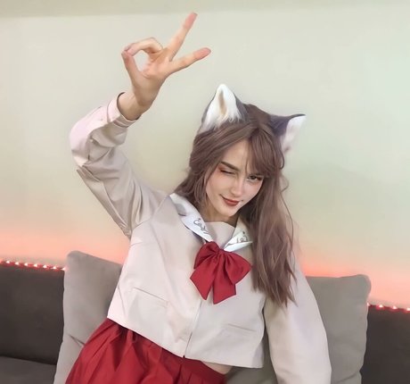 nenormova 独占スター 画像