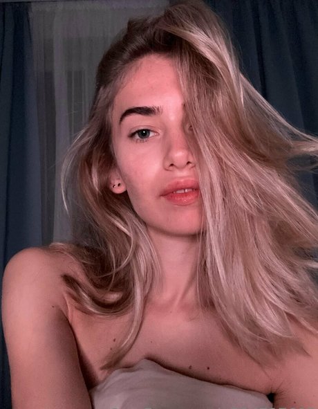 elisa holt 素敵なスター 画像