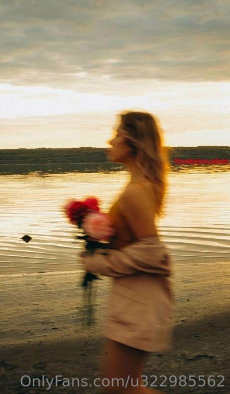 sandraa love 裸のモデル 画像