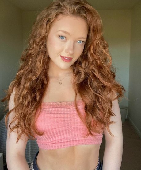 phoebeisginger xxx女優 ギャラリー