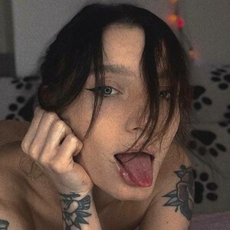kellymay wow 完璧なポルノスター 写真